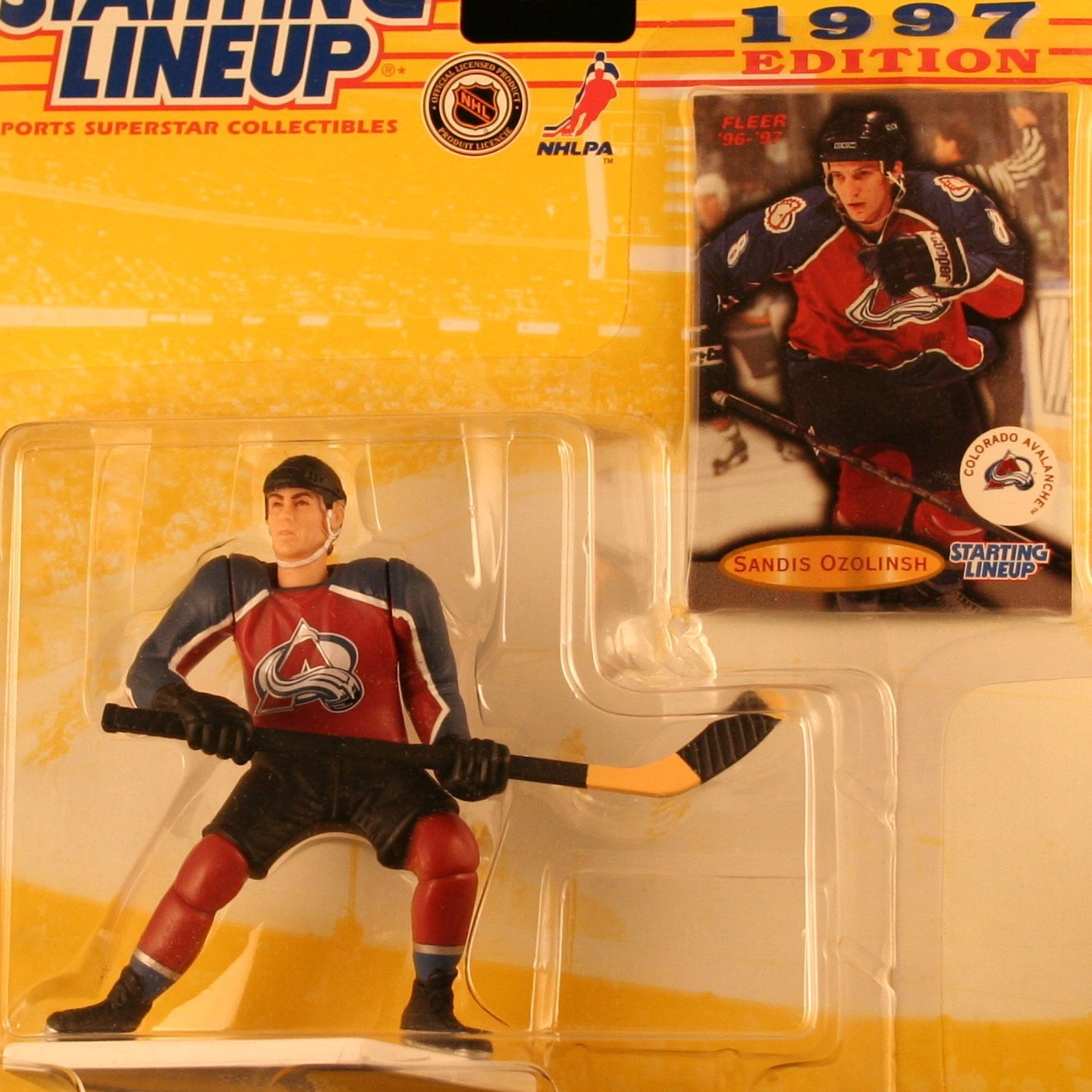SANDIS OZOLINSH / COLORADO AVALANCHE 1997 NHL Starting Lineup Action Figure & Exclusive FLEER '96/'97 Collector Trading Card