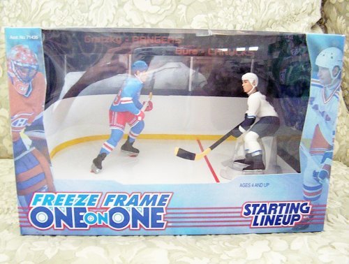 1998 NHL Starting Lineup Freeze Frame One on One - Wayne Gretzky vs Pavel Bure