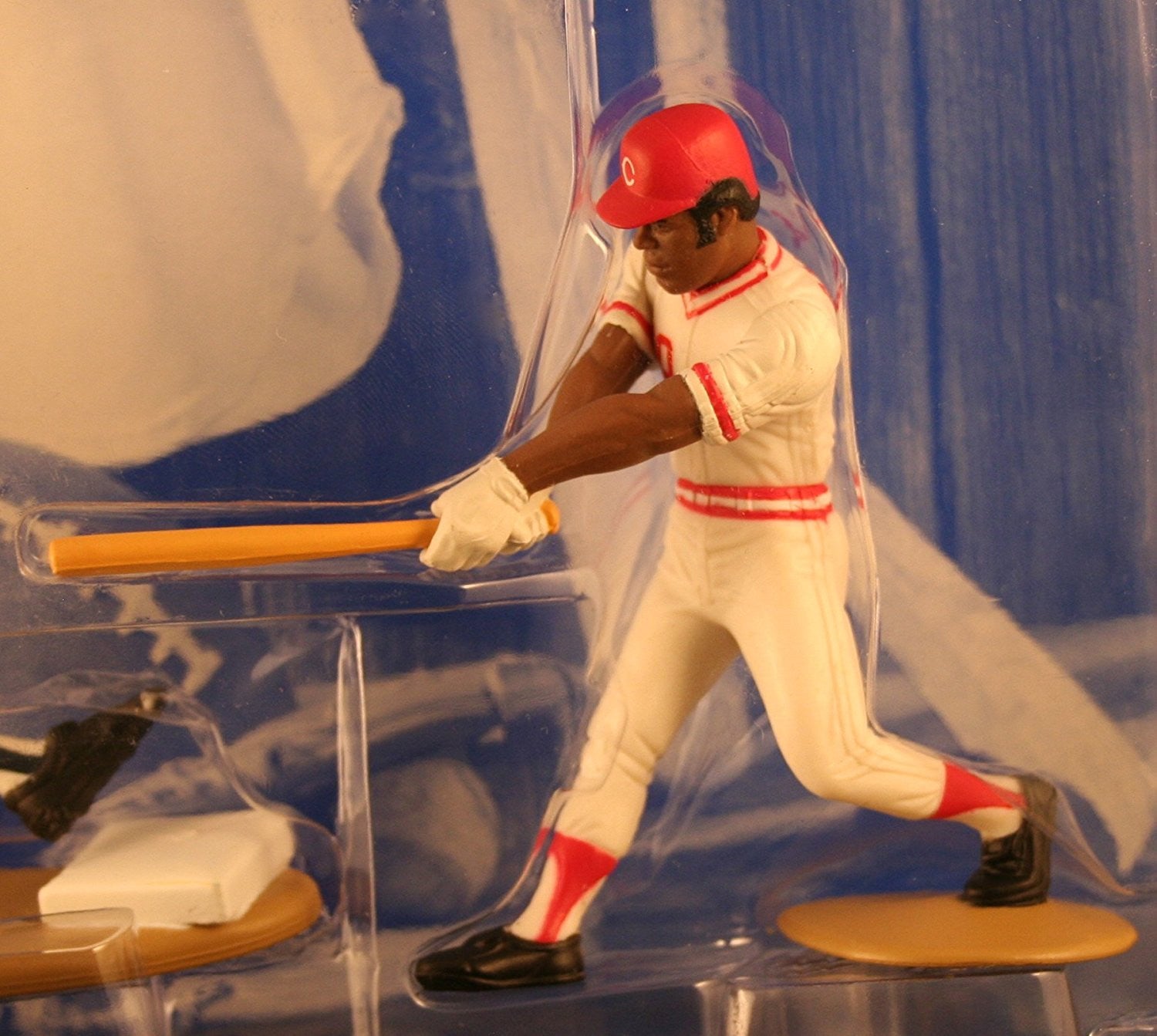 KEN GRIFFEY JR. / SEATTLE MARINERS & KEN GRIFFEY SR. / CINCINNATi REDS 1997 MLB Classic Doubles * Winning Pairs Series * Starting Lineup Action Figures & Exclusive Collector Trading Cards