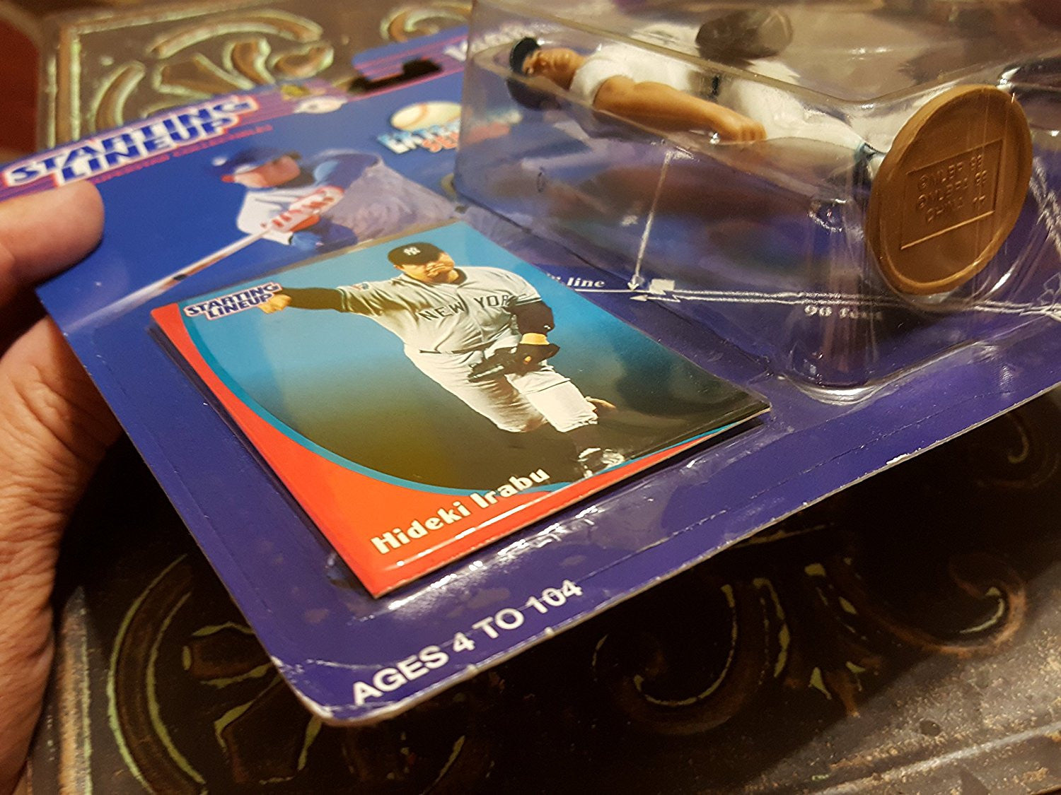 HIDEKI IRABU / NEW YORK YANKEES 1998 MLB Extended Series Starting Lineup Action Figure & Exclusive Collector Trading Card