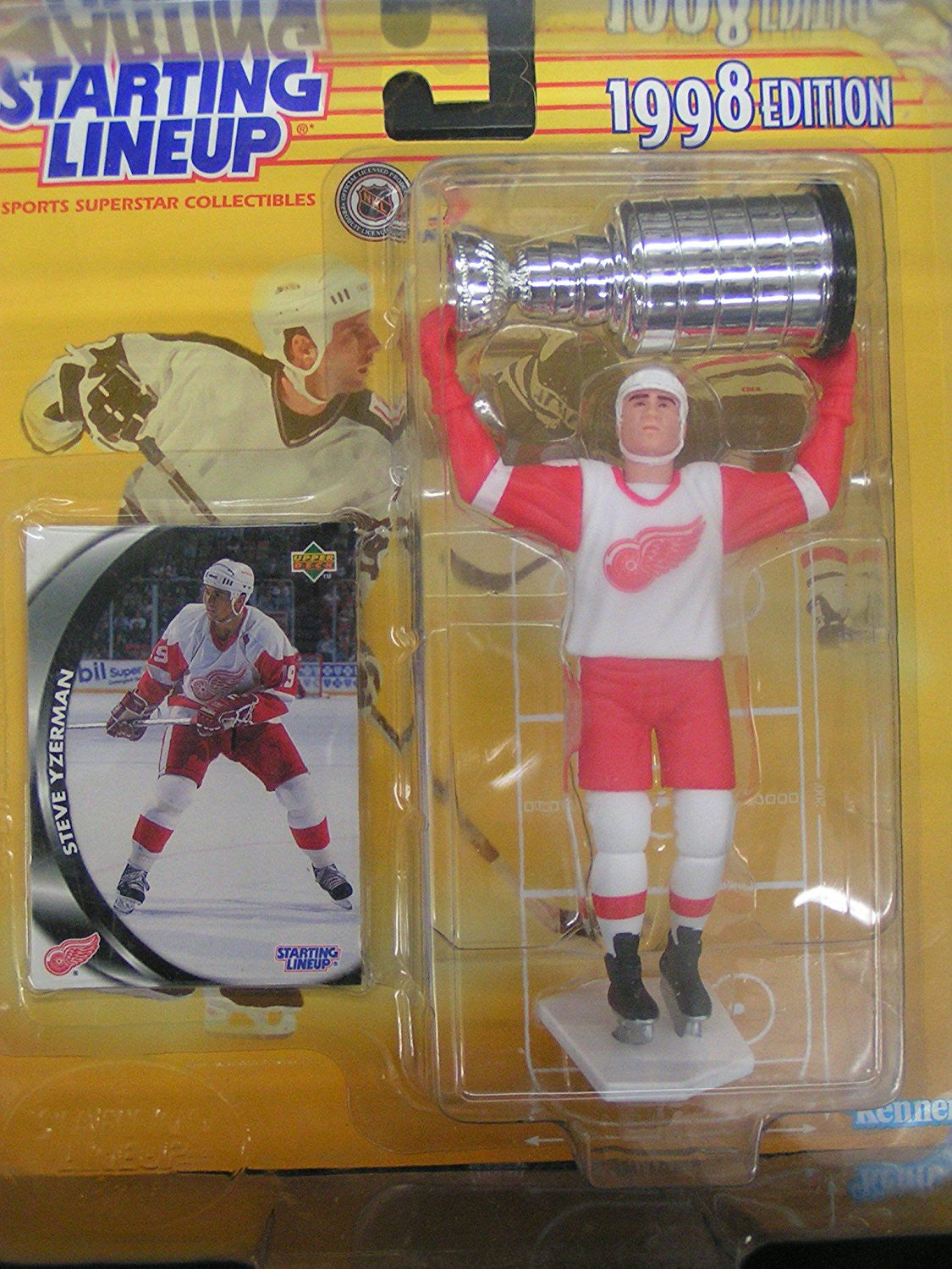 Starting Lineup Steve Yzerman 1998 Stanley Cup Edition Detroit Red Wings